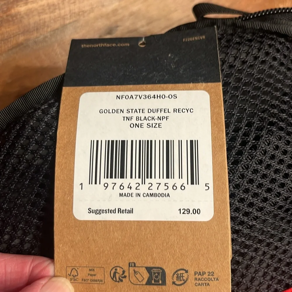 NWT North Face Base Camp Duffel
